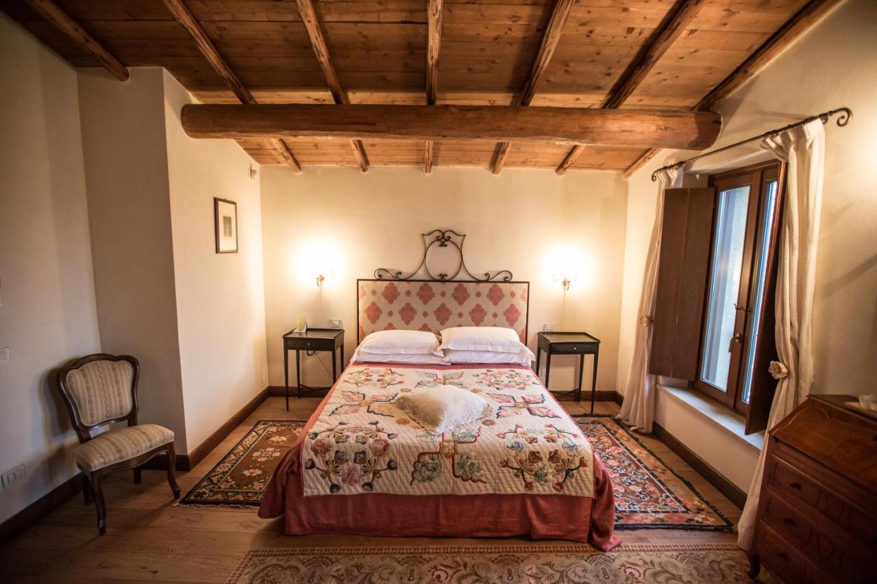 Casale La Meridiana Понти-суль-Минчо Экстерьер фото