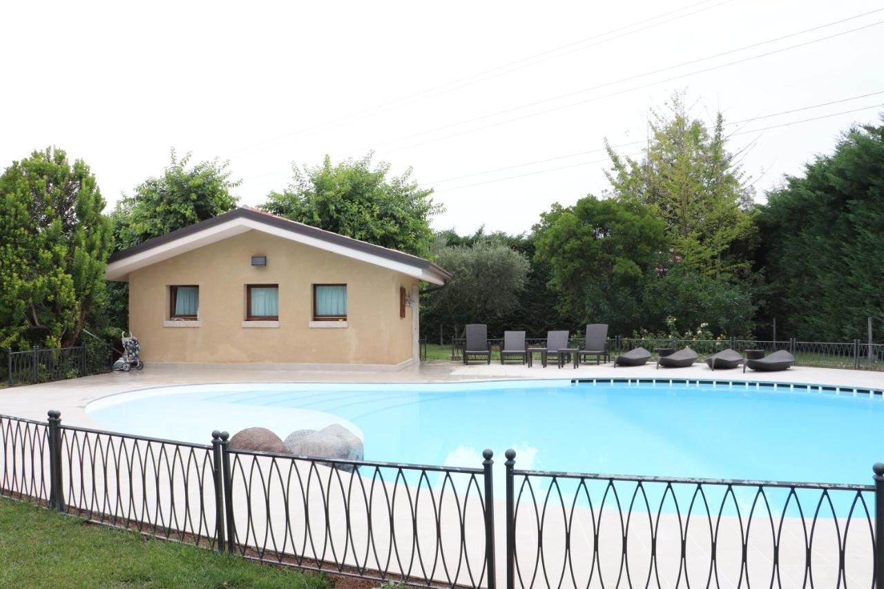 Casale La Meridiana Понти-суль-Минчо Экстерьер фото