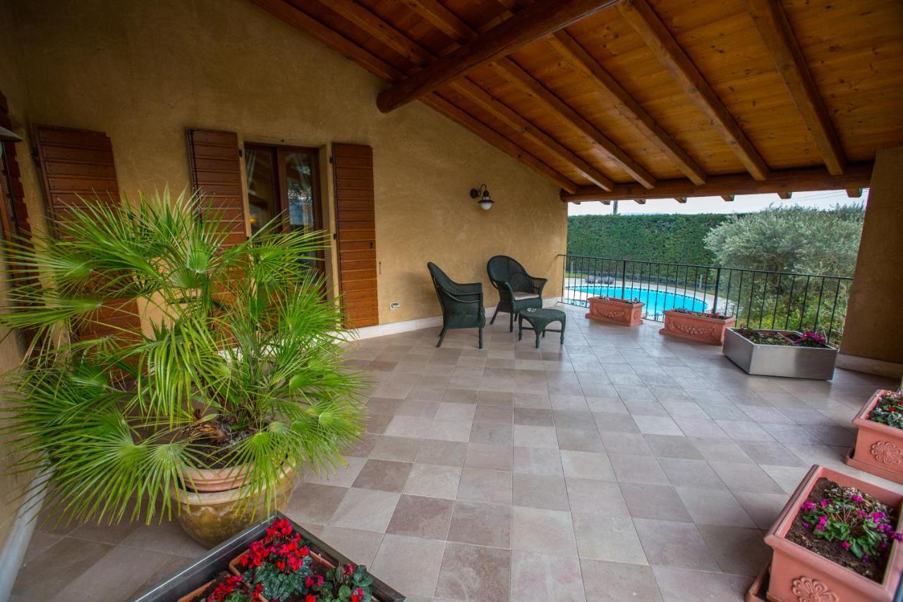 Casale La Meridiana Понти-суль-Минчо Экстерьер фото